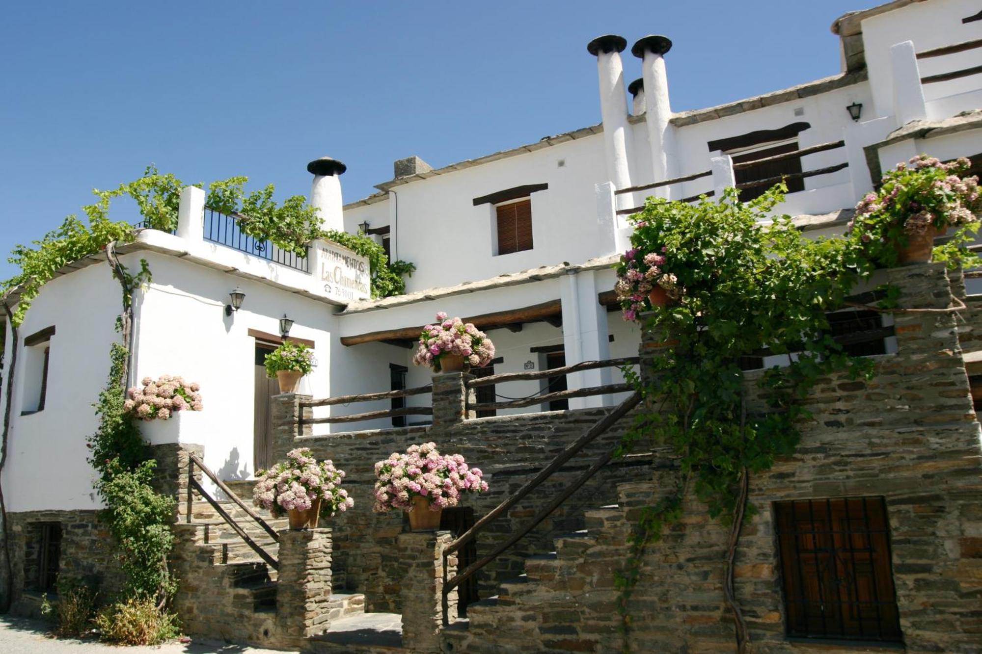 Apartamentos Rurales Las Chimeneas Capileira Exterior foto