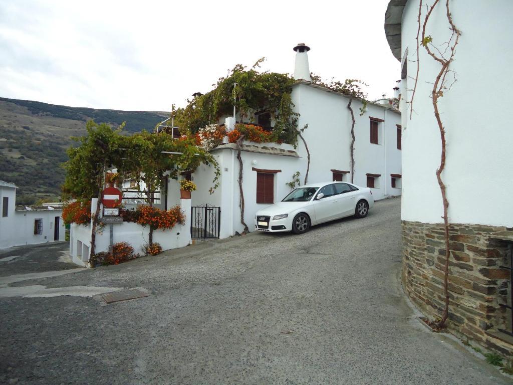Apartamentos Rurales Las Chimeneas Capileira Exterior foto
